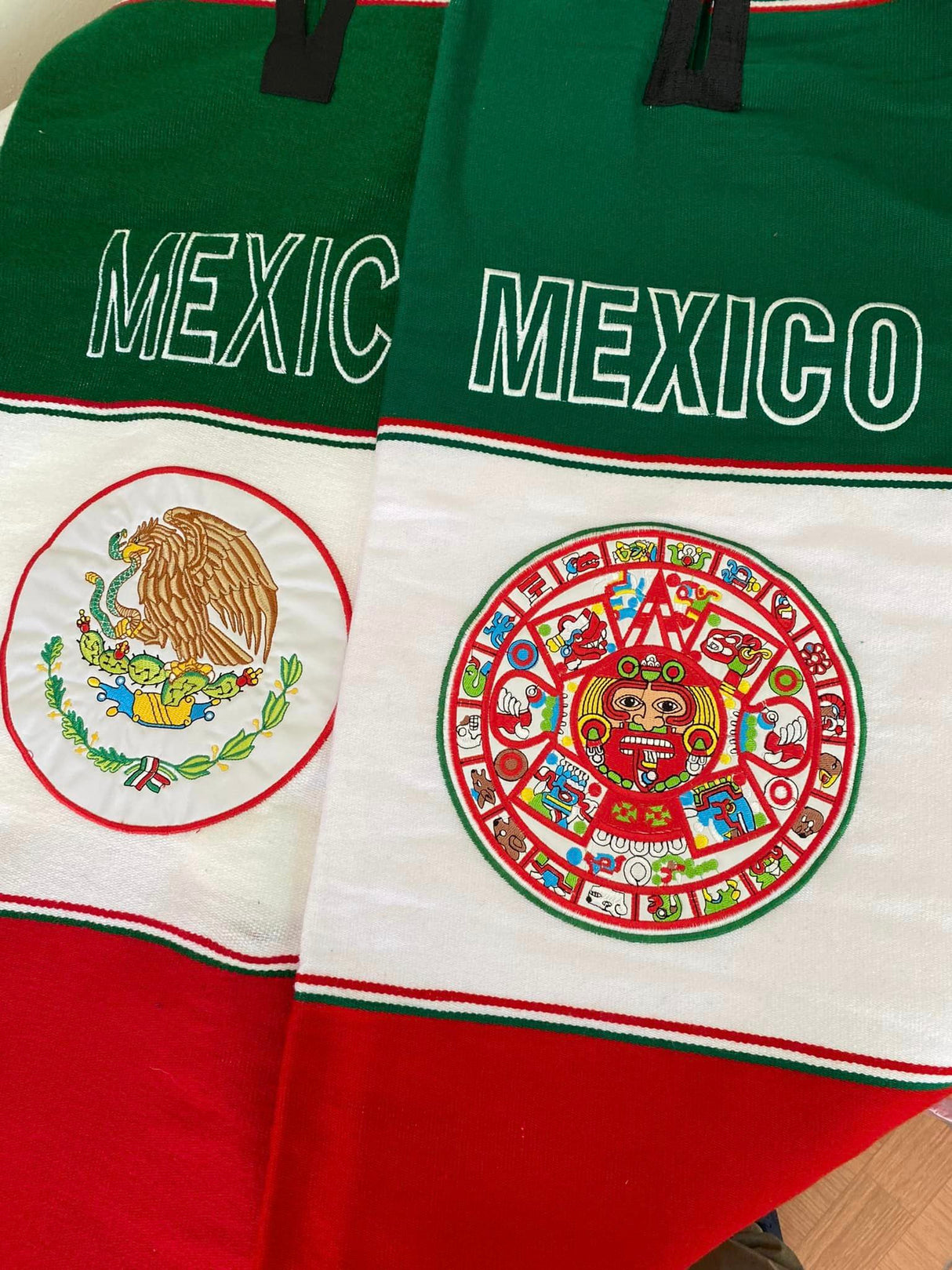 Gaban Tricolor escudo mexicano