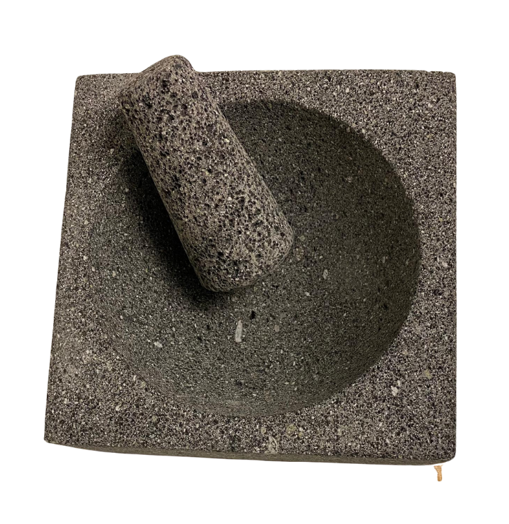 Molcajete cuadrado de Piedra volcánica Base de Cedro 21 cm